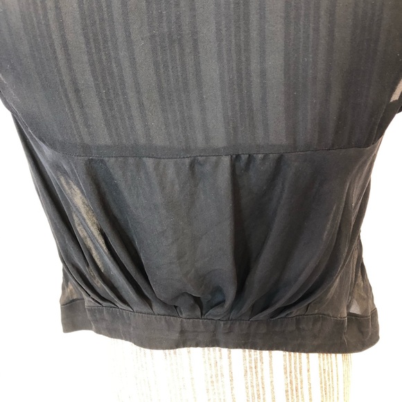 A. L. C. Tiny Bride print silk v-neck top size M - Picture 4 of 6